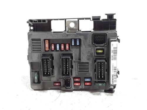 Used Fuse box Fuse box PEUGEOT PARTNER Box Body/MPV (5_, G_) 2.0 HDi (90 hp) 33221169 33221169