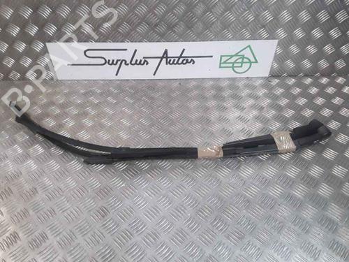 Used Front windshield wiper arm CITROËN C4 Picasso I MPV (UD_) [2006-2015]  25766232