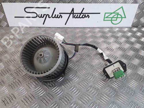 Used Heater resistor TOYOTA YARIS (_P1_) 1.3 (SCP12_, SCP13_, SCP12R, SCP13R) (87 hp) 25185176