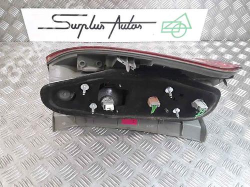 Right taillight HONDA FR-V (BE) 2.2 i CTDi (BE5) | BP25766153C35 