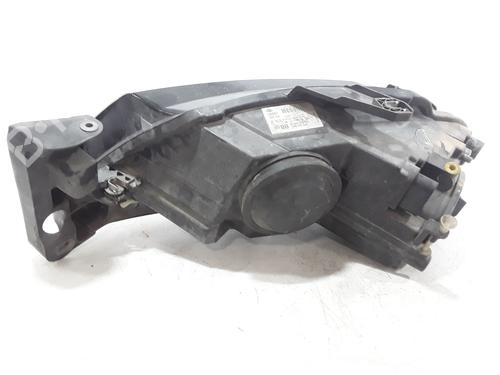Right headlight AUDI A3 (8P1) 1.6 TDI | BP25182385C29 