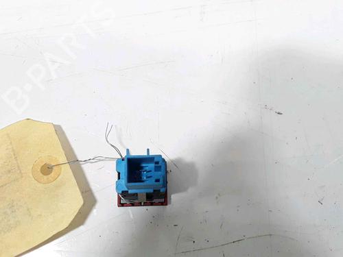 Warning switch VW POLO V (6R1, 6C1) 1.4 TDI | BP25167073I22 