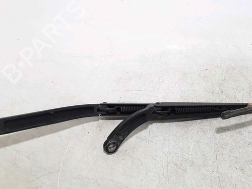 Front windshield wiper arm RENAULT CLIO IV (BH_) 1.5 dCi 90 | BP25202707C143 