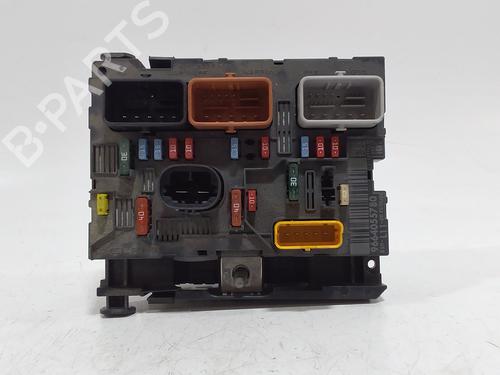 Used Fuse box Fuse box PEUGEOT 207 (WA_, WC_) 1.6 HDi (90 hp) 35772543 35772543