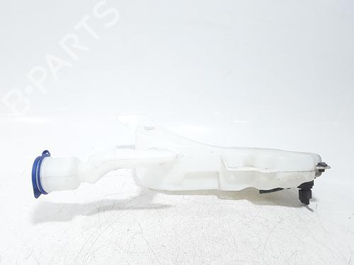 Used Windscreen washer tank FORD PUMA (J2K, CF7) 1.0 EcoBoost mHEV (125 hp) 31140277