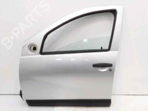 Used Left front door DACIA SANDERO 1.5 dCi (68 hp) 25188431
