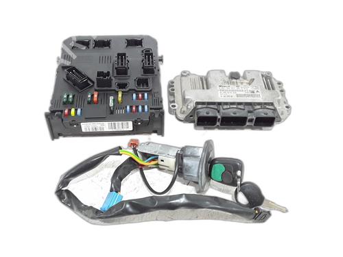 Used Electronic module PEUGEOT 206 Hatchback (2A/C) 1.6 16V (109 hp) 30500834