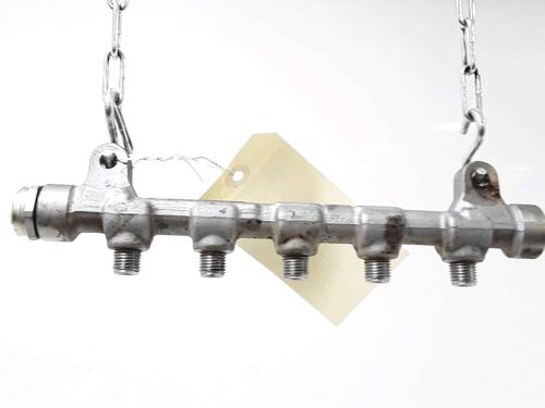Used Injection rail HYUNDAI ix35 (LM, EL, ELH) 1.7 CRDi (116 hp) 25180947