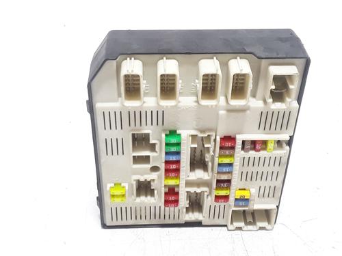 Used Fuse box Fuse box 25176643 25176643