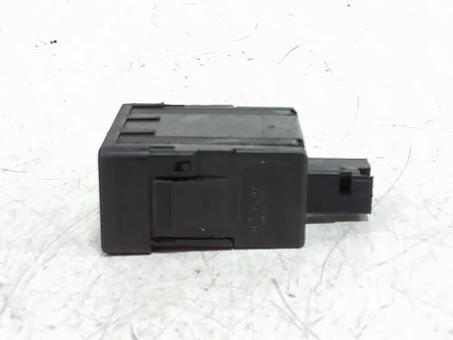 Switch CITROËN C5 III (RD_) 1.6 HDi 115 (RD9HRA, RD9HLA, RD9HL0) | BP38448783I30 - Image 4