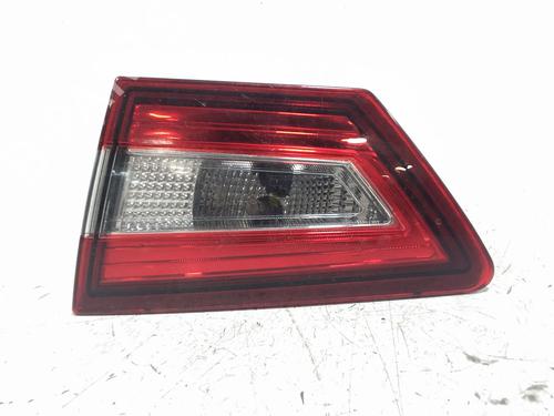 right-tailgate-light-renault-clio-iv-bh_-2012-2013-2014-2015-2016-2017-2018-2019-2020-2021-32222001 main image