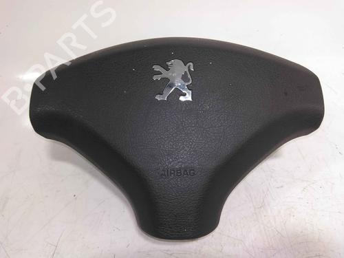 Used Driver airbag PEUGEOT 308 CC (4B_) 2.0 HDi (140 hp) 25160089