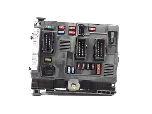 Used Fuse box Fuse box 37861547 37861547