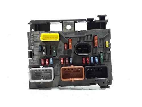 Used Fuse box Fuse box CITROËN C3 I (FC_, FN_) 1.4 HDi (70 hp) 35772534 35772534