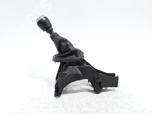 Used Gear lever Gear lever RENAULT CLIO V (B7_) 1.0 TCe 90 (B7MT) (91 hp) 33560953 33560953