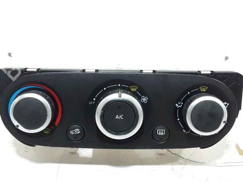 Used Climate control RENAULT CLIO IV (BH_) 0.9 TCe 90 (BHNF, BHMA, BHMH, BHJK, BHJR) (90 hp) 25170869