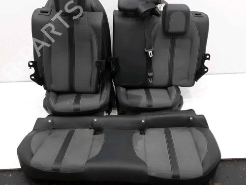 Used Seats set PEUGEOT 2008 II (UD_, US_, UY_, UJ_, UR_, UC_) 1.2 PureTech 130 (USHNS, URHNS) (130 hp) 25194376
