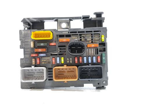 Used Fuse box Fuse box PEUGEOT 407 Coupe (6C_) 2.0 HDi (136 hp) 36757069 36757069