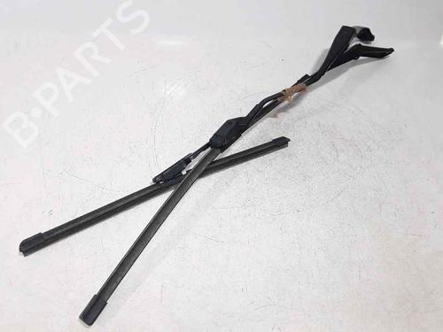 Used Front windshield wiper arm FORD KUGA I 2.5 4x4 (200 hp) 25202331