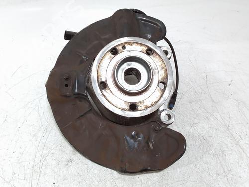 Used Right front steering knuckle MERCEDES-BENZ GLA (H247) GLA 200 d (247.712) (150 hp) 31820331