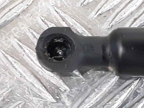 Tailgate lift support RENAULT ZOE (BFM_) ZOE (BFMD) | BP25168464C138