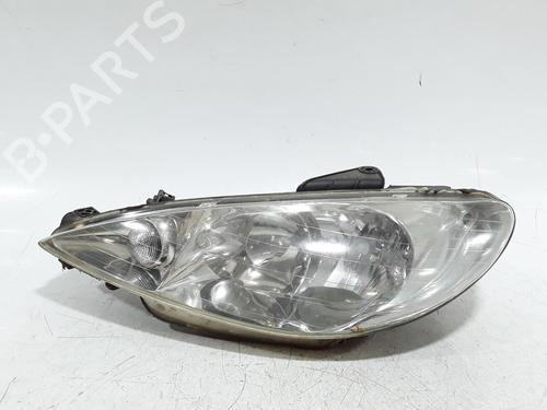 Used Left headlight PEUGEOT 206+ (2L_, 2M_) 1.4 i (2LKFWA, 2MKFWA) (75 hp) 31076337