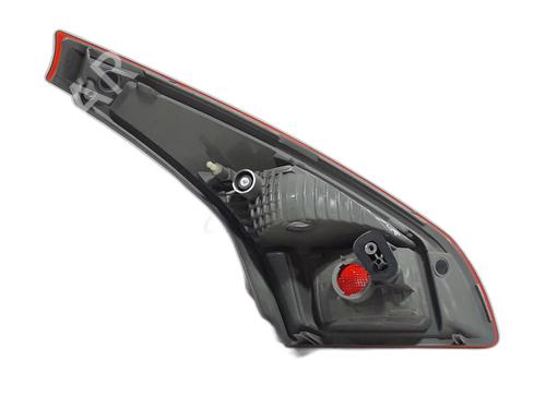 Right tailgate light RENAULT MEGANE III Hatchback (BZ0/1_, B3_) 1.5 dCi | BP30521260C80