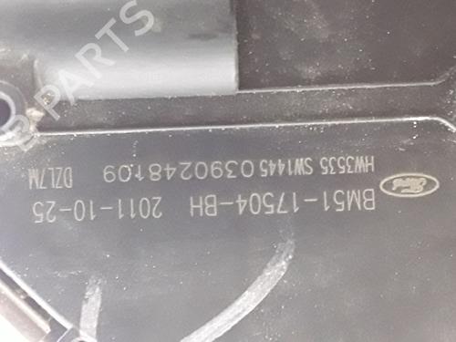 Front wiper motor FORD FOCUS III Saloon  | BP26945393M29 