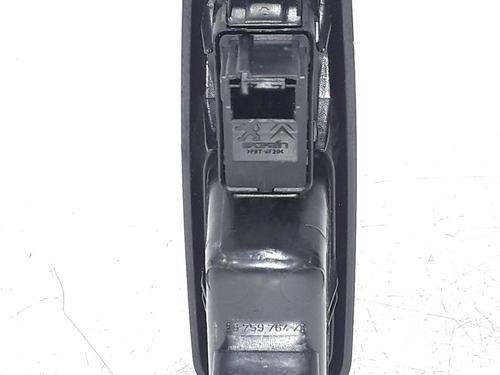 Right rear window switch PEUGEOT 3008 II SUV (MC_, MR_, MJ_, M4_) 1.6 THP 165 (M45GYW, M45GZW, M45GYV) | BP28330684I28