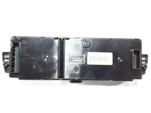 Climate control RENAULT SCÉNIC III (JZ0/1_) 1.9 dCi (JZ0J, JZ1J, JZ1K, JZ1S) | BP29600163I5