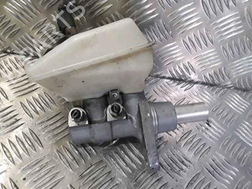 Used Brake master cylinder PEUGEOT 3008 I MPV (0U_) 1.6 HDi (112 hp) 25163009