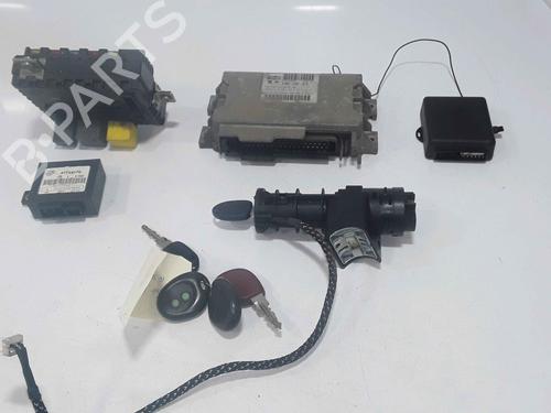 Used Engine control unit (ECU) FIAT PUNTO (176_) 60 1.2 (176AP, 176AR, 176AQ, 176BB) (60 hp) 25195393