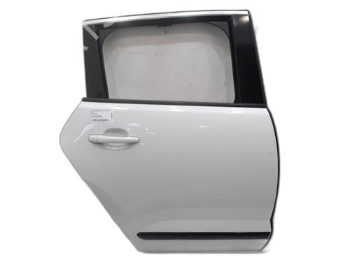 Używane Drzwi tylne prawe PEUGEOT 3008 I MPV (0U_) 2.0 HDi Hybrid4 (0URHCA) (200 hp) 30865635