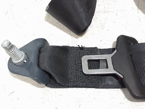 Rear left seatbelt PEUGEOT 2008 I (CU_) 1.2 THP 110 / PureTech 110 | BP31820342I29