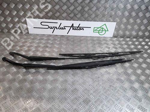 Used Front windshield wiper arm PEUGEOT 307 SW (3H) 2.0 HDI 90 (90 hp) 25202664