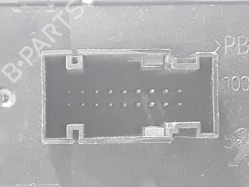 Warning switch PEUGEOT 3008 II SUV (MC_, MR_, MJ_, M4_) 1.6 THP 165 (M45GYW, M45GZW, M45GYV) | BP28330685I22 