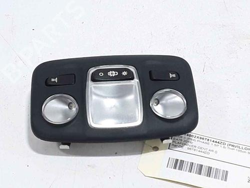 Used Interior roof light PEUGEOT 3008 II SUV (MC_, MR_, MJ_, M4_) 1.6 THP 165 (M45GYW, M45GZW, M45GYV) (165 hp) 25180451