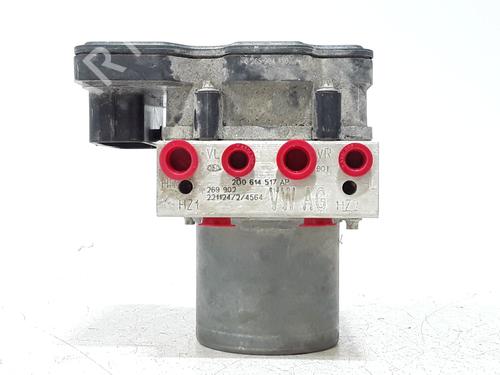 Used ABS pump VW POLO VI (AW1, BZ1, AE1) 1.0 TSI (95 hp) 30796797