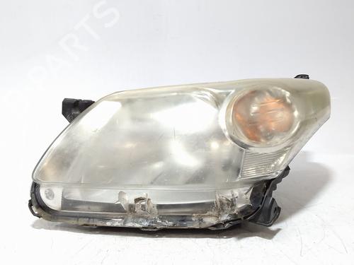 Used Left headlight TOYOTA URBAN CRUISER (_P1_) 1.4 D-4D (NLP110_, NLP110R) (90 hp) 30046611