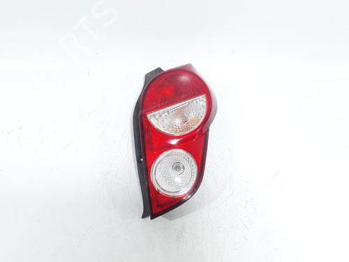 Fanale posteriore destro Fanale posteriore destro CHEVROLET SPARK (M300) 1.0 (68 hp) 37185290 37185290