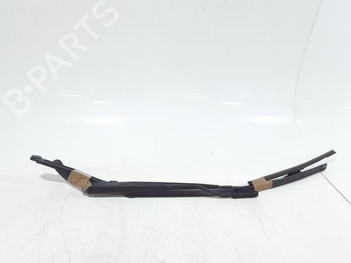 Front windshield wiper arm RENAULT CLIO IV (BH_) 1.5 dCi 90 | BP25202826C143