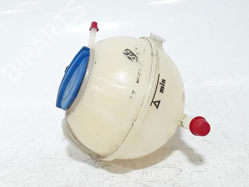 Used Expansion tank AUDI A1 Sportback (8XA, 8XF) 1.2 TFSI (86 hp) 28483891