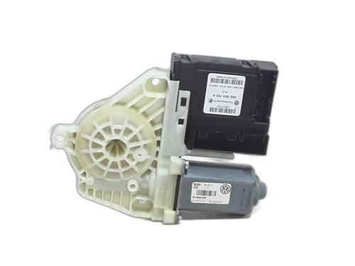 right-front-window-motor-vw-golf-vi-5k1-2008-2009-2010-2011-2012-2013-2014-31264818 main image