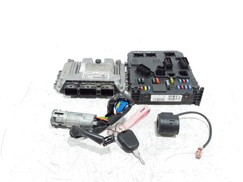 Used Electronic module Electronic module PEUGEOT 206+ (2L_, 2M_) 1.4 HDi eco 70 (68 hp) 33413611 33413611
