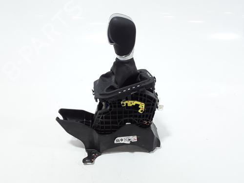 Used Gear lever RENAULT CLIO V (B7_) 1.6 E-TECH 140 (B7MU) (140 hp) 25183921