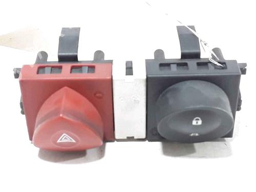 Used Warning switch RENAULT MEGANE II (BM0/1_, CM0/1_) 1.9 dCi (BM0G, CM0G) (120 hp) 25167072