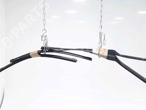 Used Front windshield wiper arm BMW 1 (E87) 118 d (143 hp) 25202364