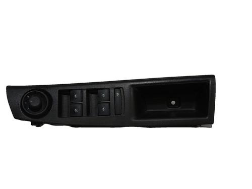 switch-chevrolet-cruze-hatchback-j305-2010-36281824 main image