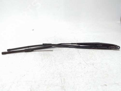 Used Front windshield wiper arm RENAULT CLIO III (BR0/1, CR0/1) 1.5 dCi (C/BR0G, C/BR1G) (68 hp) 31663953
