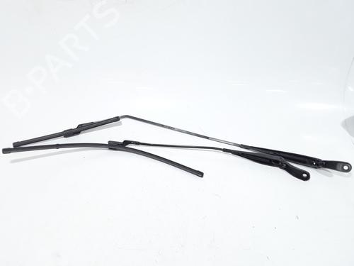 Used Front windshield wiper arm RENAULT ZOE (BFM_) ZOE (88 hp) 25989245